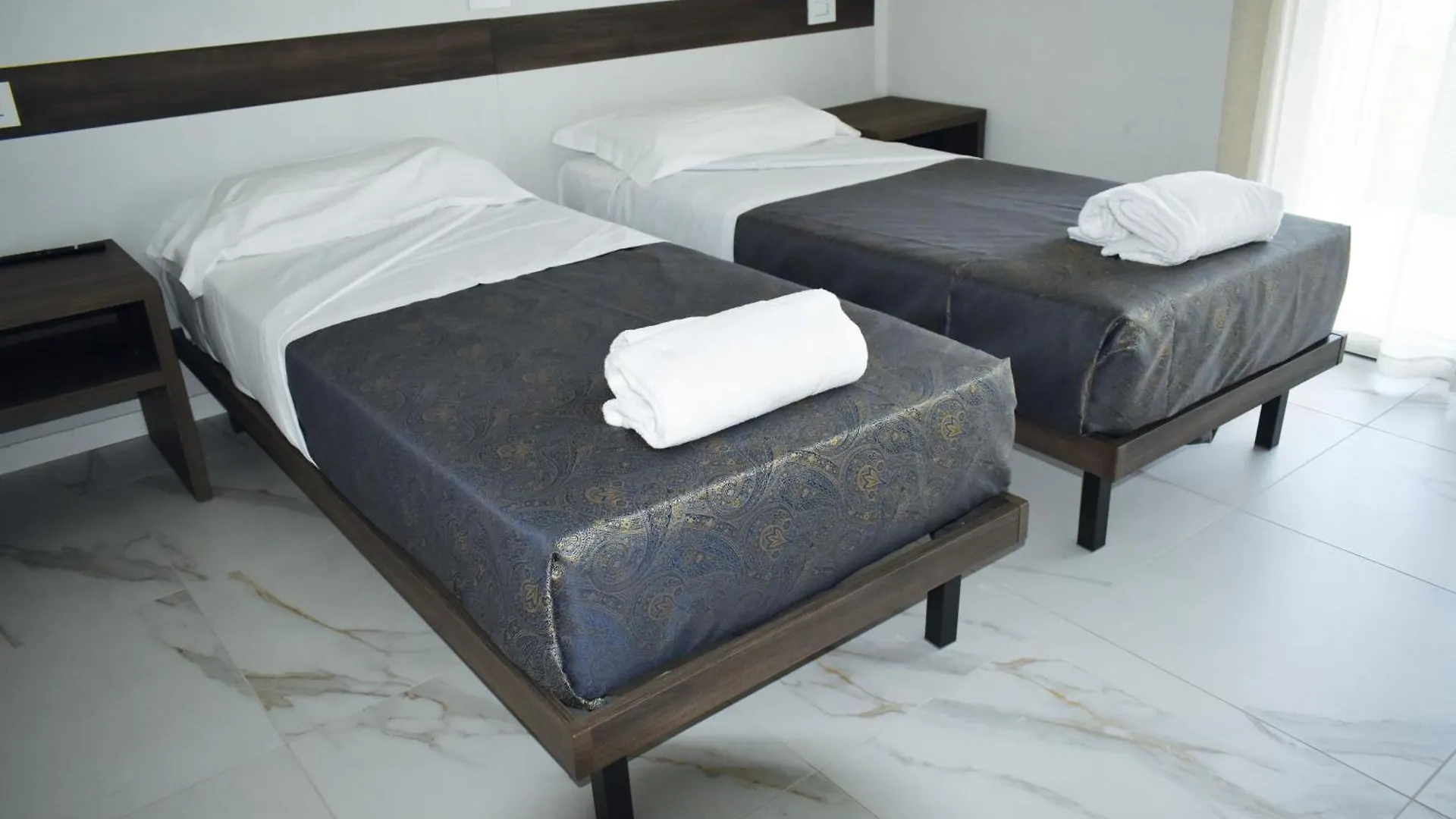 Residence La Magnolia - Aparments 라찌제 0*,  이탈리아